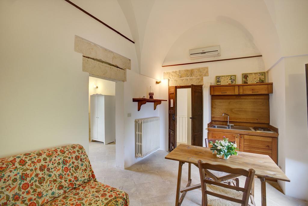 Tenuta Sant'Andrea Giuggianello Szoba fotó