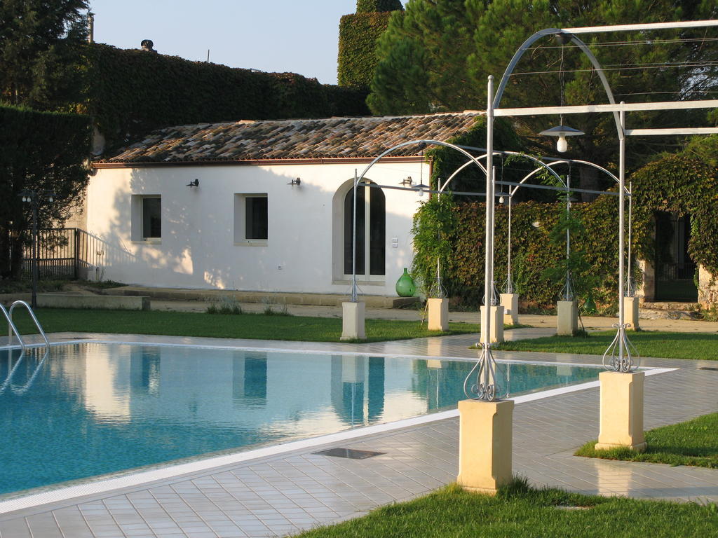 Tenuta Sant'Andrea Giuggianello Kültér fotó